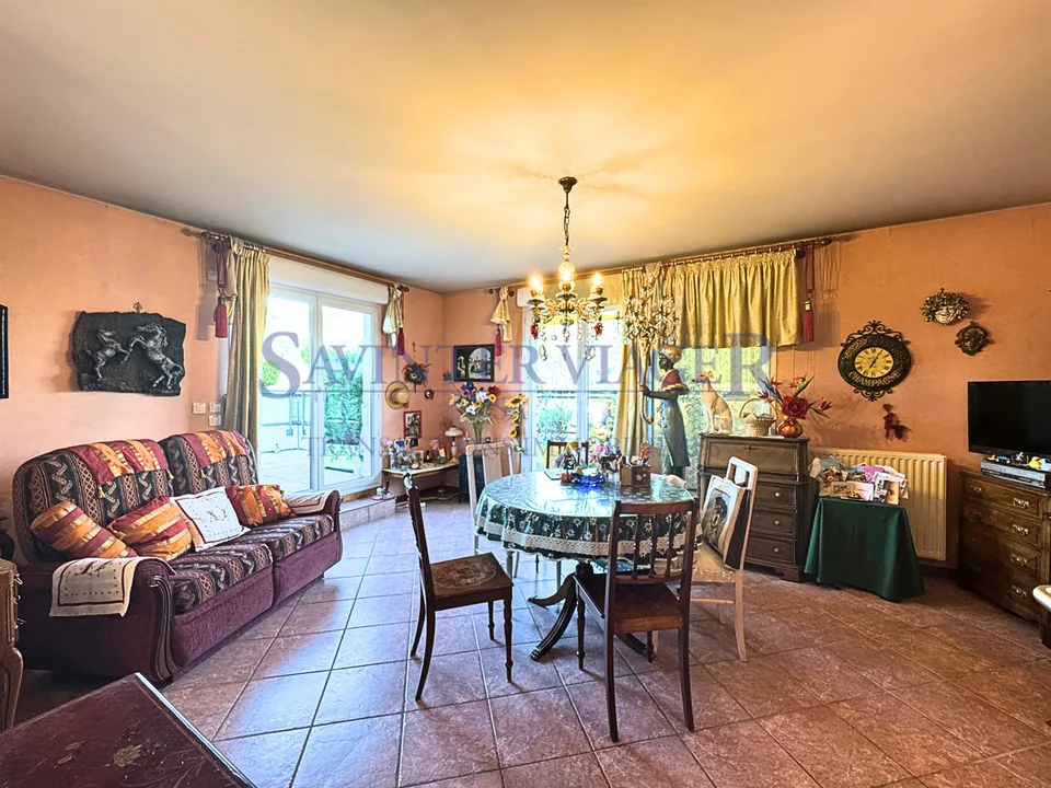 VIAGER. ANNECY. Vue panoramique. 2 Garages inclus. Terrasse 27m2