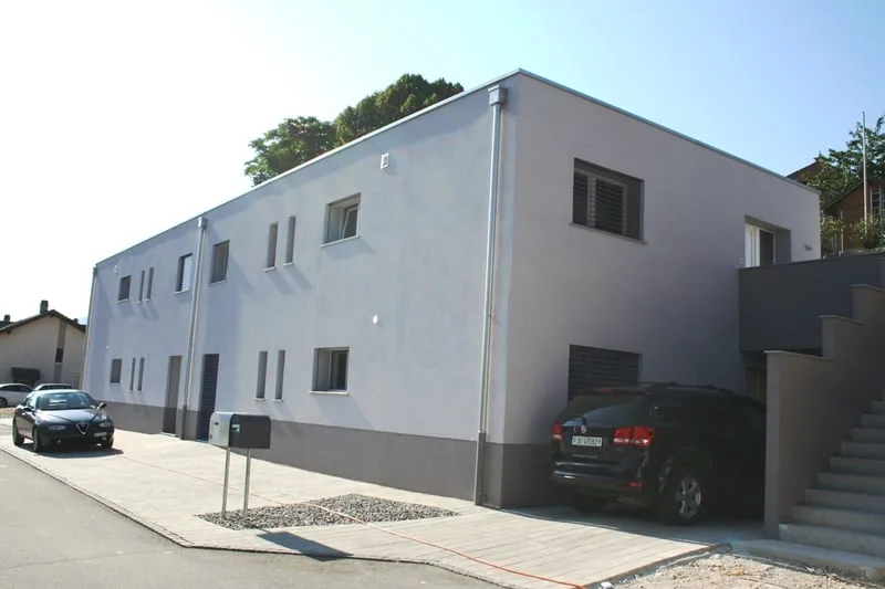Joli appartement de 4,5 pièces en PPE idéalement situé et au calme vendu à un prix très raisonnable