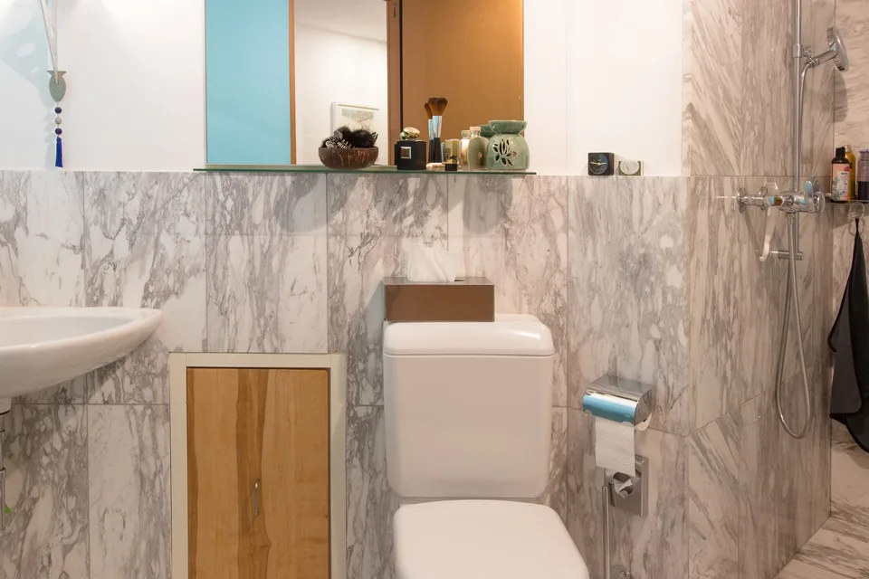Charmantes 4.5-Zimmer-Doppeleinfamilienhaus mit Bergpanorama in Falera – Foto 18 von 30