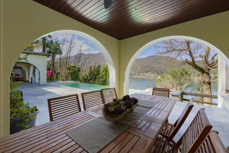 Villa Olimpia: eleganza e vista lago a Morcote – Foto 28 von 28