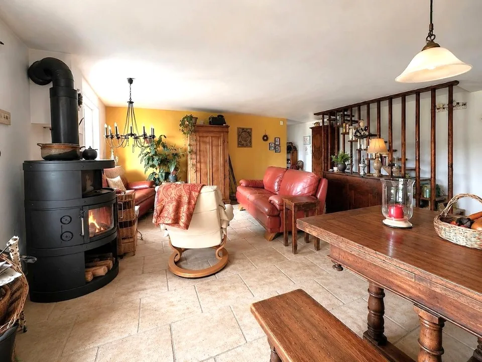 Echtes Dorfhaus mit großem Potenzial