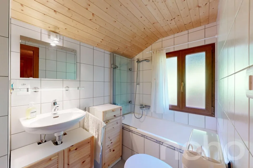 Magnificent chalet with panoramic view in Haute-Nendaz – photo 18 of 20