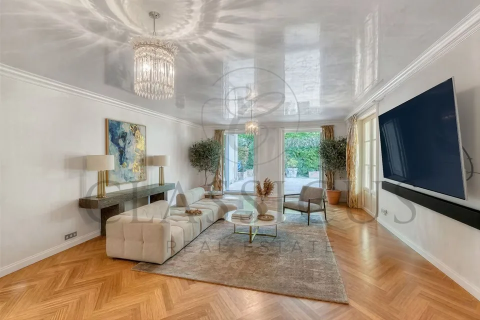 Exceptional apartment in absolute calm, in the heart of Vandoeuvres