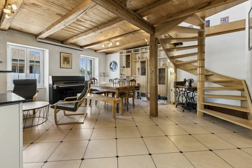 Gemütliche 4.5-Zimmer-Maisonettewohnung mit viel Charme – Foto 7 von 13