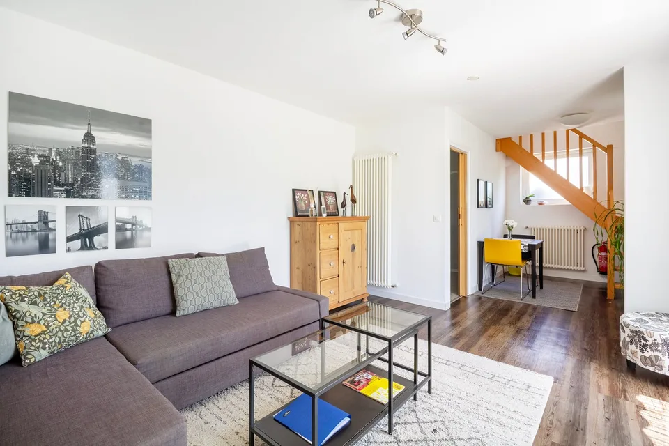 Proprietà versatile con due appartamenti, loggia e vista spettacolare – foto 8 di 13