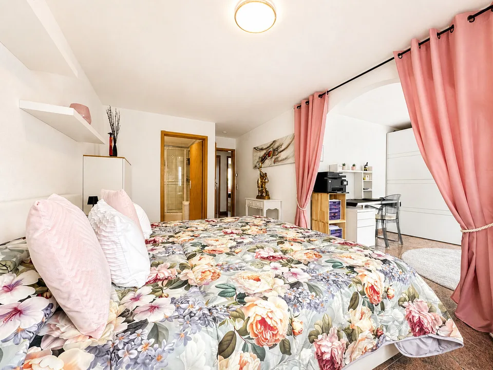 Appartement de 4.5 pièces au coeur de Fribourg – Foto 8 von 10