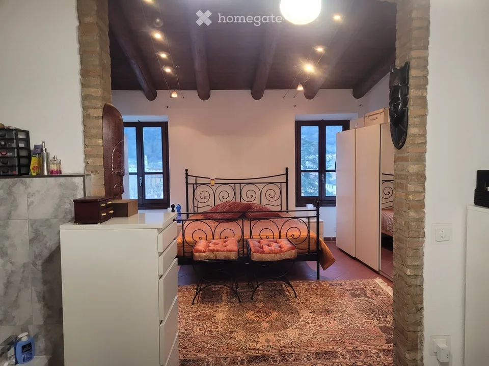 Capolago: Casa di 4,5 locali ristrutturata con vista lago