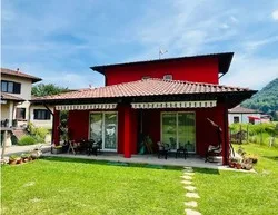 Villa di Charme con Piscina a Cugliate Fabiasco