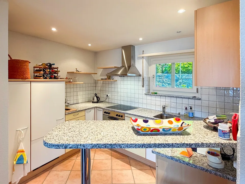 Charmante 1.5-Zimmer-Wohnung mit Panoramablick in Orselina – Foto 7 von 30