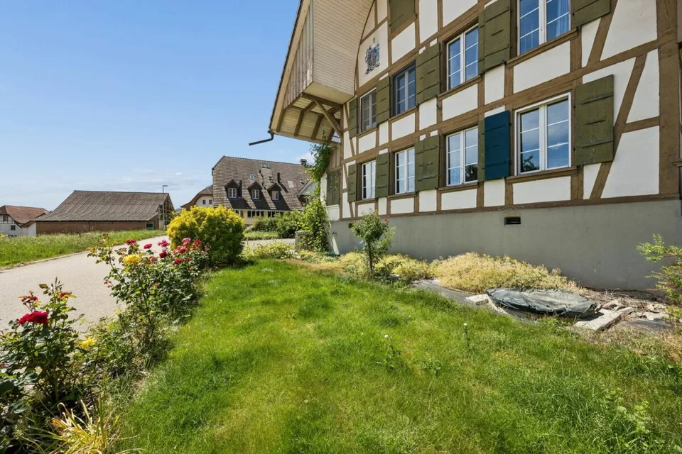 Bauernhaus mit Charme, Umschwung und attraktiver Baulandreserve – Foto 9 von 13