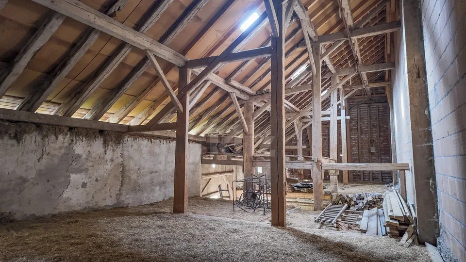 A rénover ! Charmante maison de campagne au fort potentiel – photo 11 sur 13