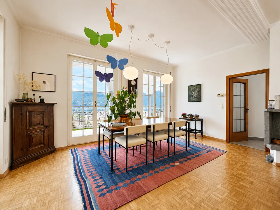 Mendrisio : Superbe villa unifamiliale avec grand jardin et vue dominante – photo 12 sur 22