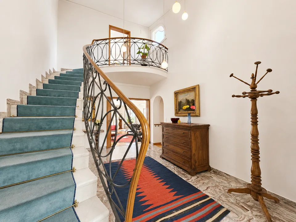 Mendrisio : Superbe villa unifamiliale avec grand jardin et vue dominante – photo 7 sur 22