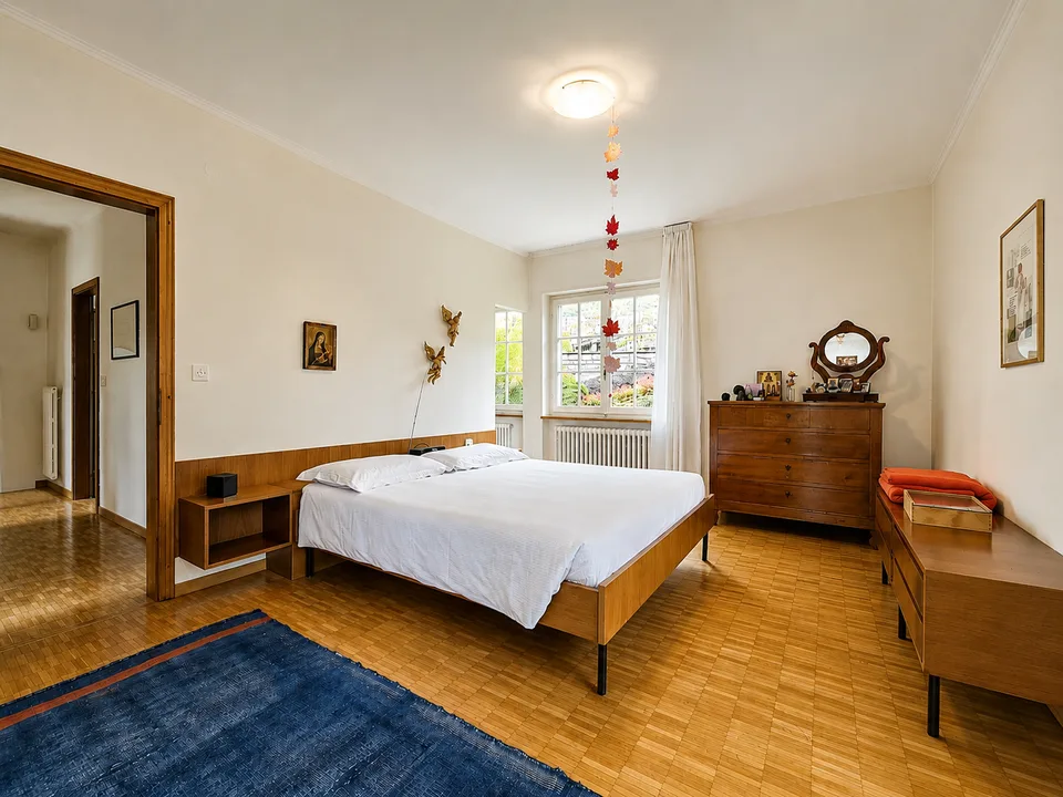 Mendrisio : Superbe villa unifamiliale avec grand jardin et vue dominante – photo 16 sur 22