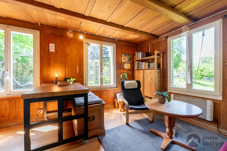 Charmantes Wohnhaus mit Scheune und Baulandreserve