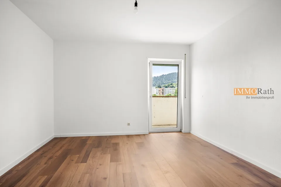 IMMORath.de - Helle 2-Zimmer-Wohnung mit Ausblick in Freiburg