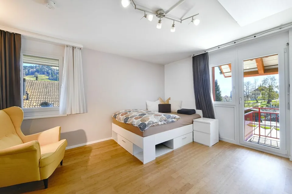 6.5 - Zimmer Doppelhaushälfte in Gibswil