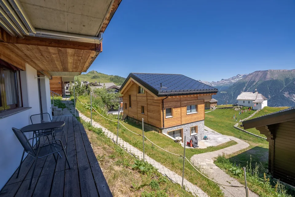 Appartement de 2,5 pièces élégant avec terrasse ensoleillée au cœur de Bettmeralp – photo 15 sur 16