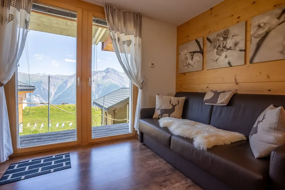 Appartement de 2,5 pièces élégant avec terrasse ensoleillée au cœur de Bettmeralp – photo 8 sur 16