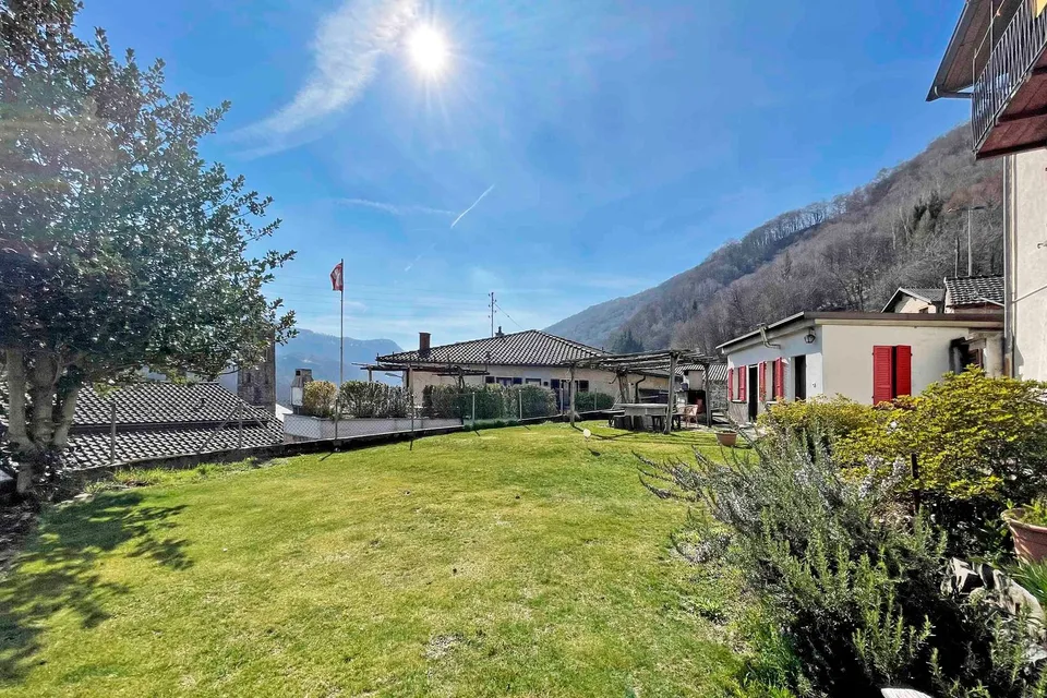 Casa unifamiliare di 6 locali con vista panoramica a Isone
