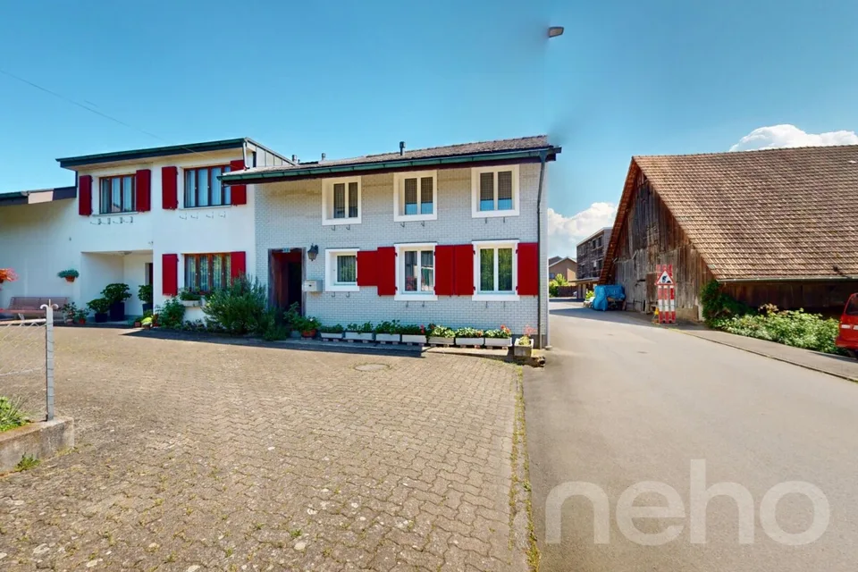 Casa familiare con grande terreno e opzioni di ampliamento – foto 14 di 21