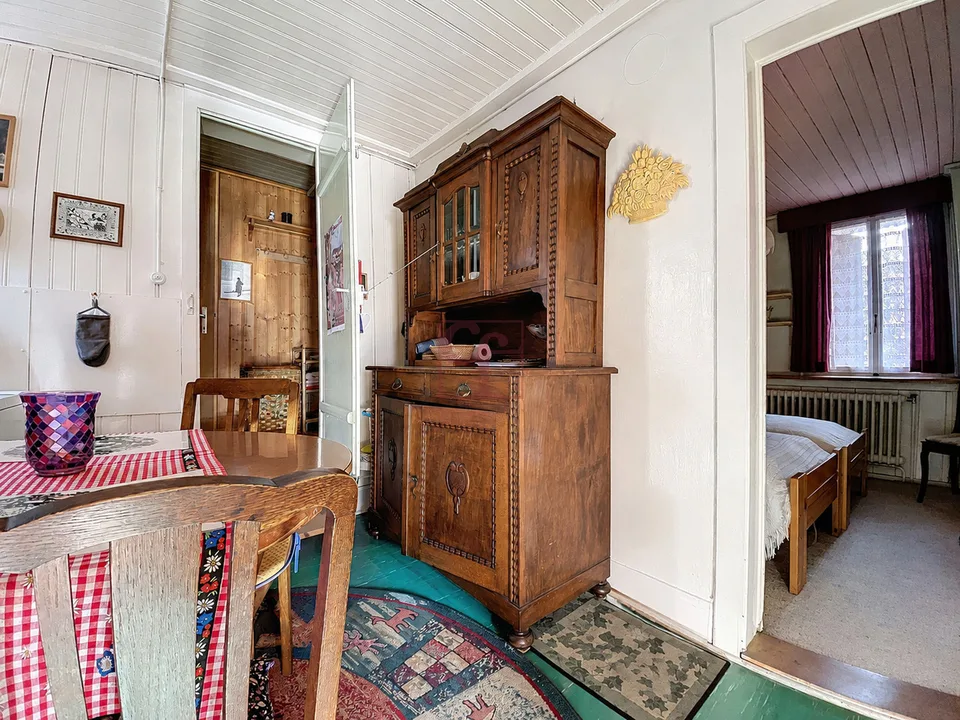 Château-d'Oex - Maison villageoise avec 2 appartements à rénover