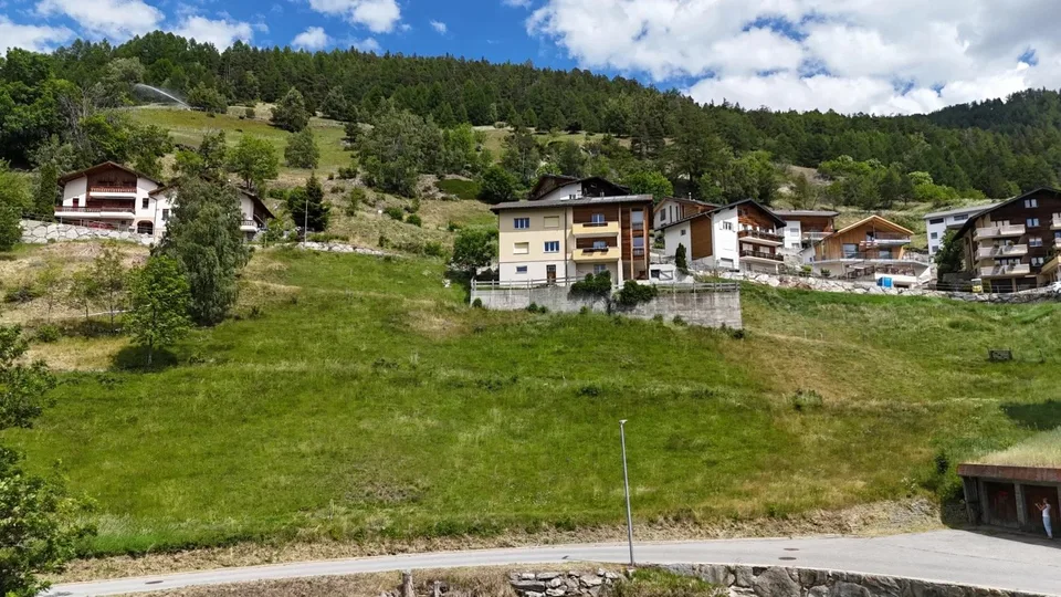 Baugrundstück mit Aussicht im idyllischen Heidadorf
