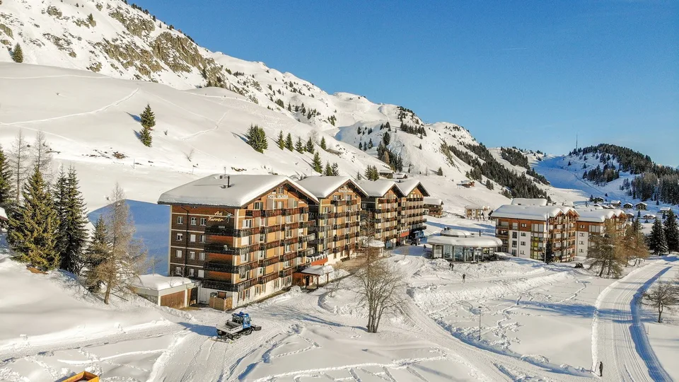 Appartement mansardé authentique avec vue sur le golf et hauts plafonds