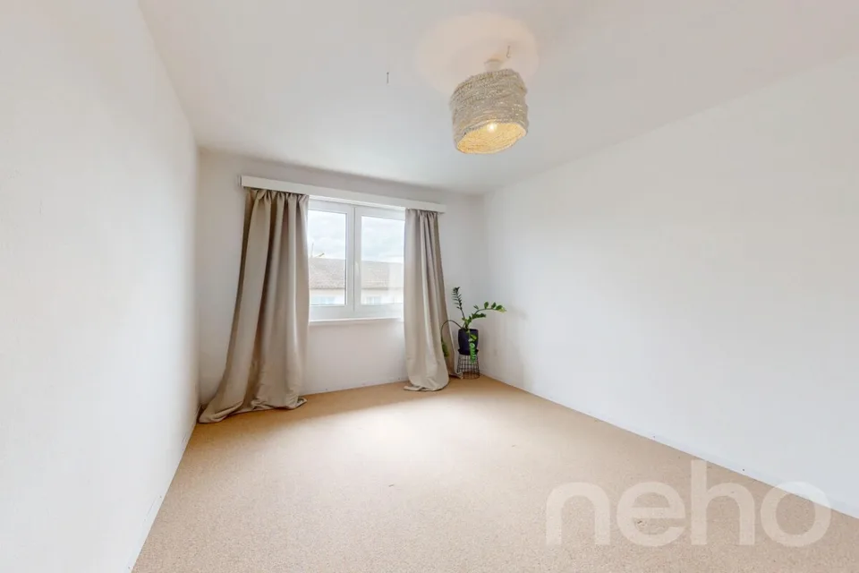 Spacious 6.5-room apartment on its own entire floor! – photo 19 of 20