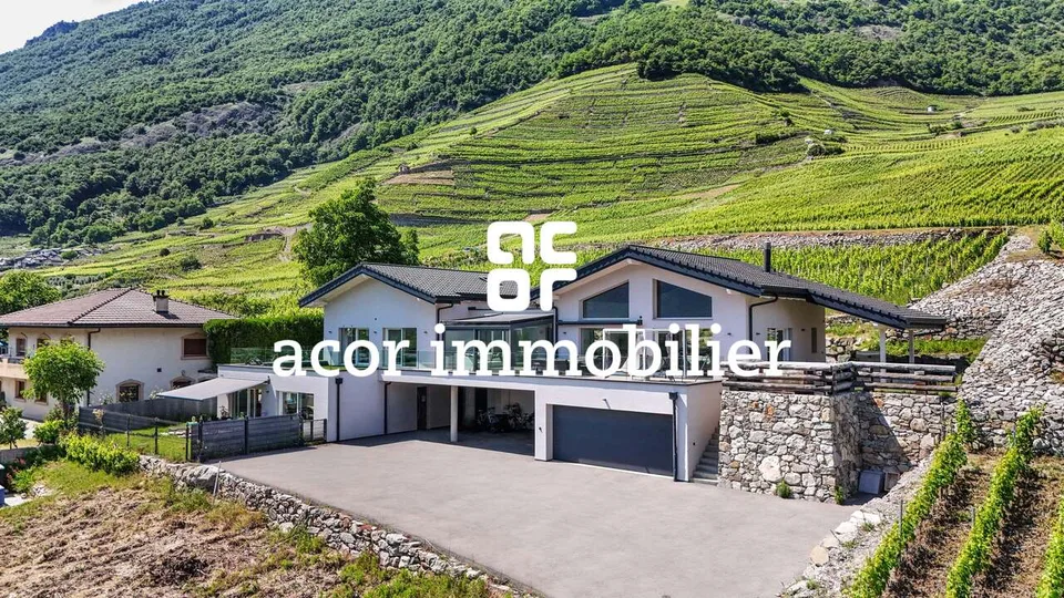 Villa contemporaine avec vue panoramique