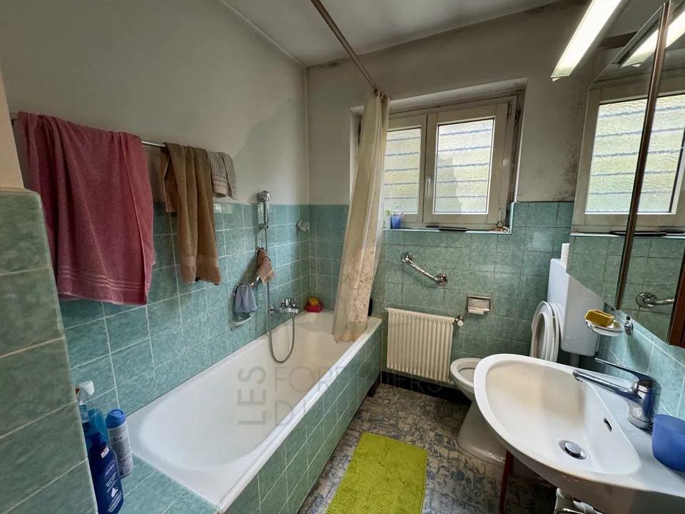 Charmantes Haus mit großem Potenzial in Courtedoux – Foto 11 von 13