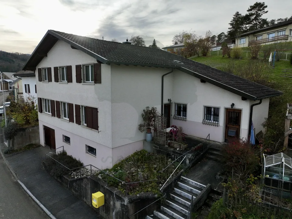 Casa incantevole con grande potenziale a Courtedoux