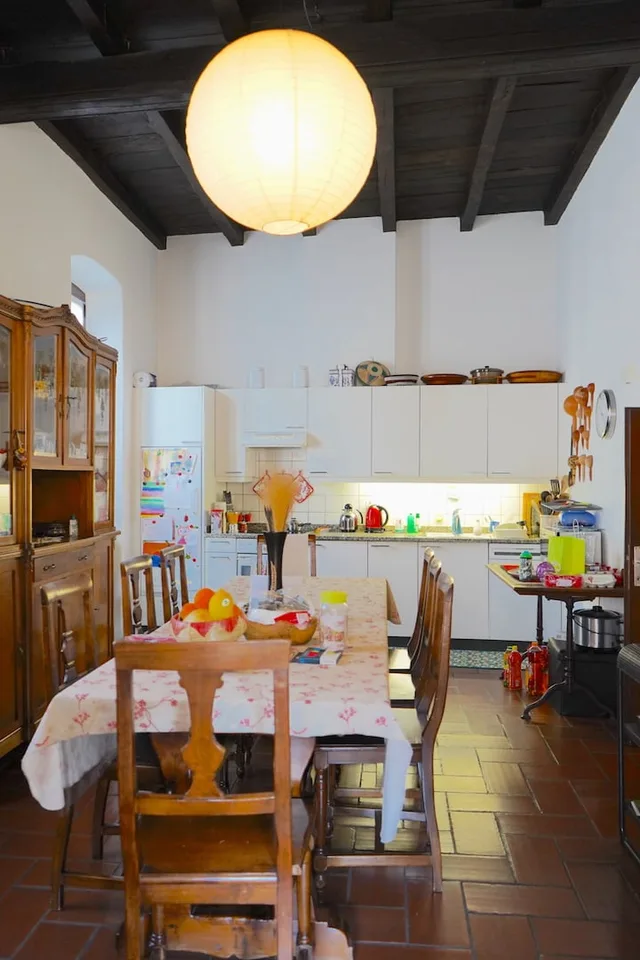 Spaziosa Casa Unifamiliare nel pittoresco nucleo di Porza – Foto 11 von 14