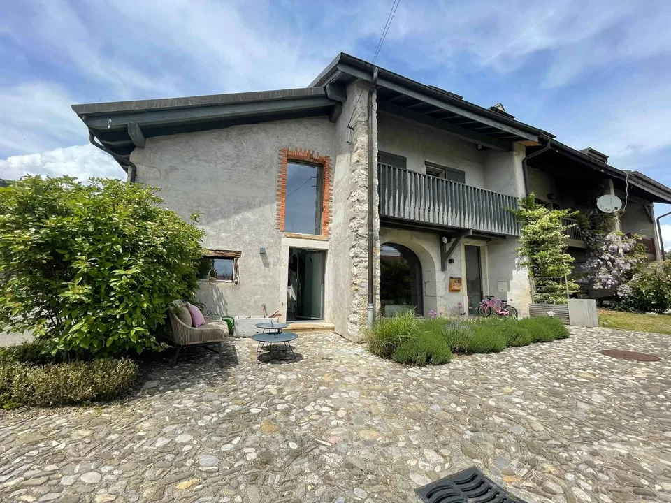 Einfamilienhaus mit 6.5 Zimmern, komplett renoviert
