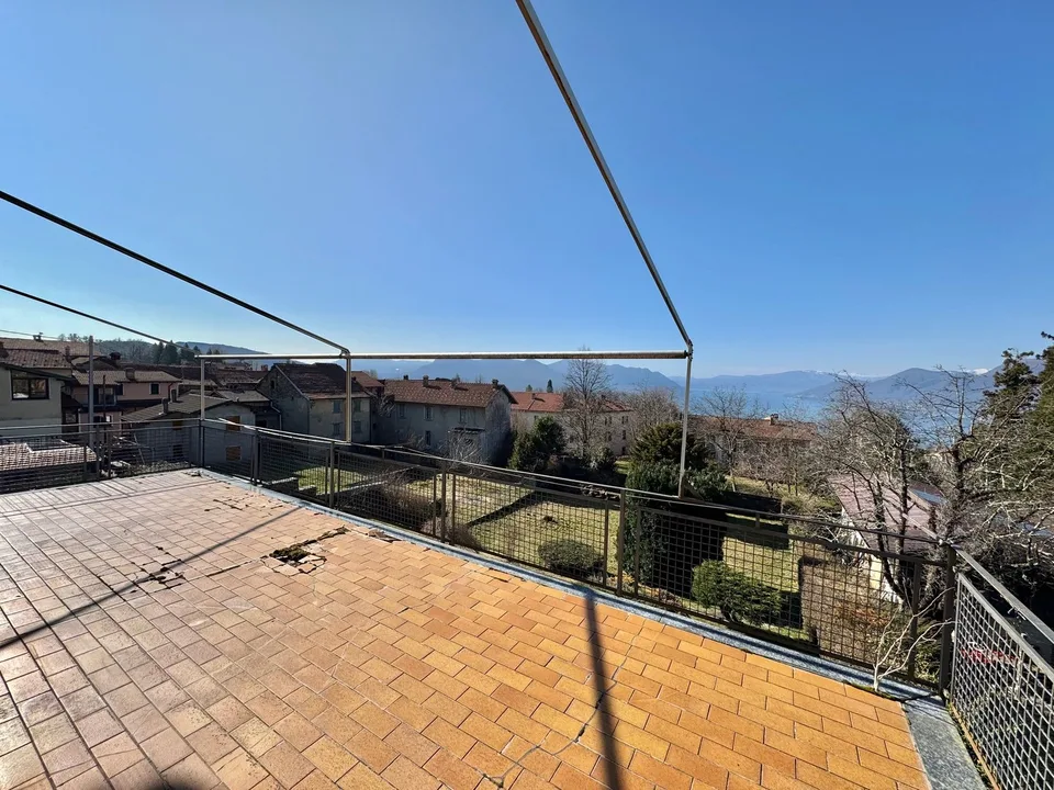 Villa Storica con Vista Mozzafiato sul Lago – Foto 16 von 19