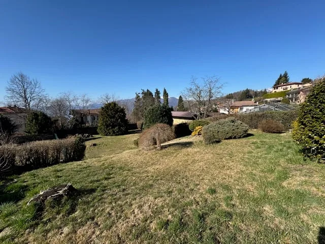 Villa Storica con Vista Mozzafiato sul Lago – Foto 18 von 19