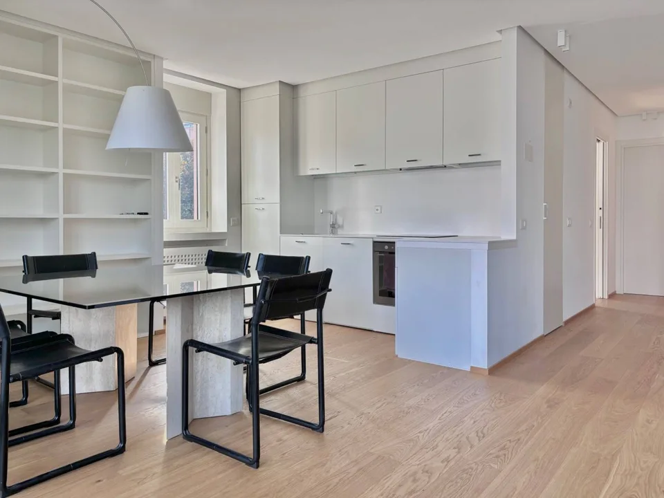 Appartamento di Lusso Vista Lago di Lugano Prima Linea a Paradiso – Foto 18 von 24