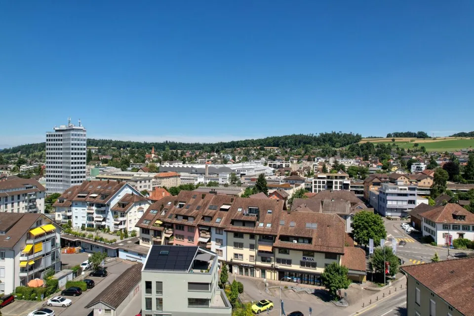 Menziken - Zentral gelegene Wohnung mit viel Charme und Potenzial zur individuellen Gestaltung
