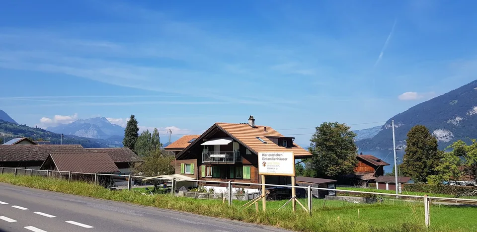 Wohnen am See mit atemberaubender Aussicht !