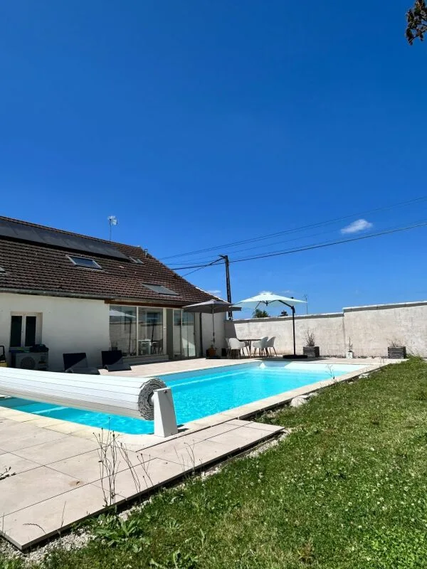 Villa indipendente 10 locali a Beaune