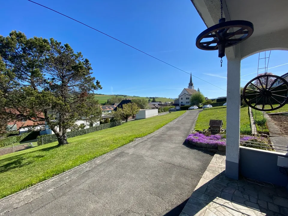 Casa familiare con 2 appartamenti, Courfaivre - 689000
