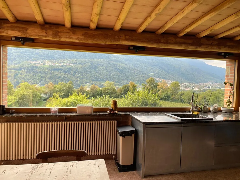 Prächtiges Landhaus mit 12 Räumen und Weinberg in Breganzona – Foto 7 von 28