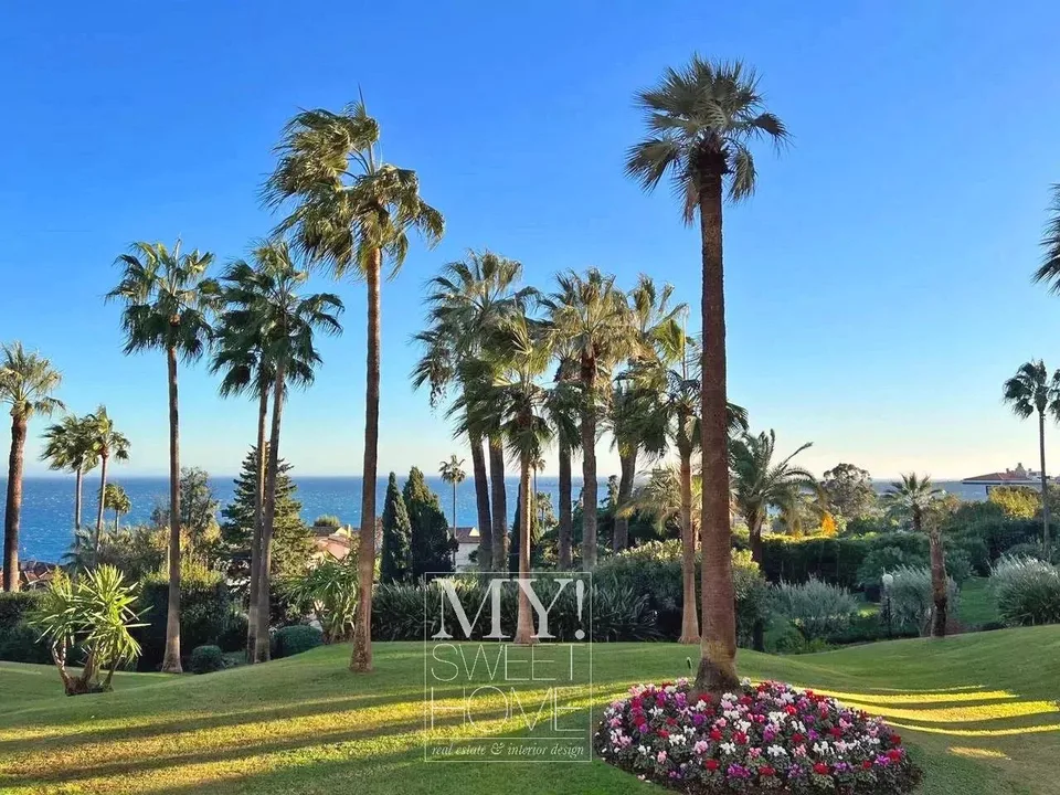 Luxuriöses Apartment mit Meerblick in Cannes Californie