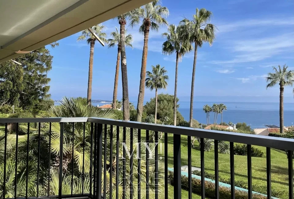 Appartamento di lusso con vista mare a Cannes Californie