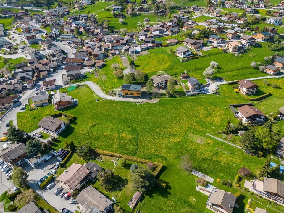 Prächtiges Baugrundstück mit Aussicht