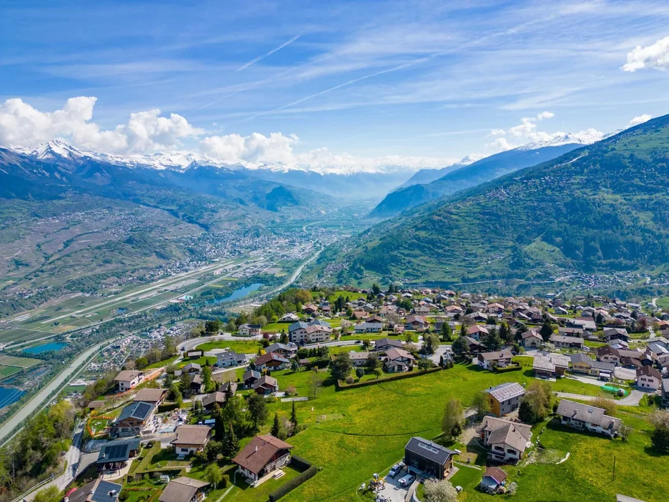 Magnifico terreno edificabile con vista – foto 6 di 11