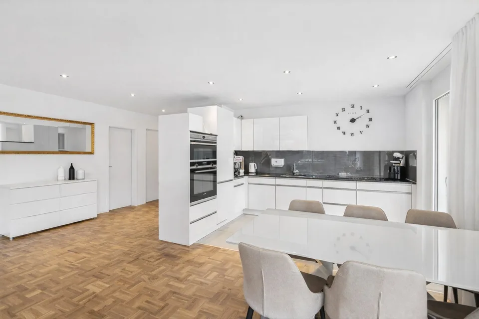Moderne 5.5 Zimmer-Attikawohnung in Herisau