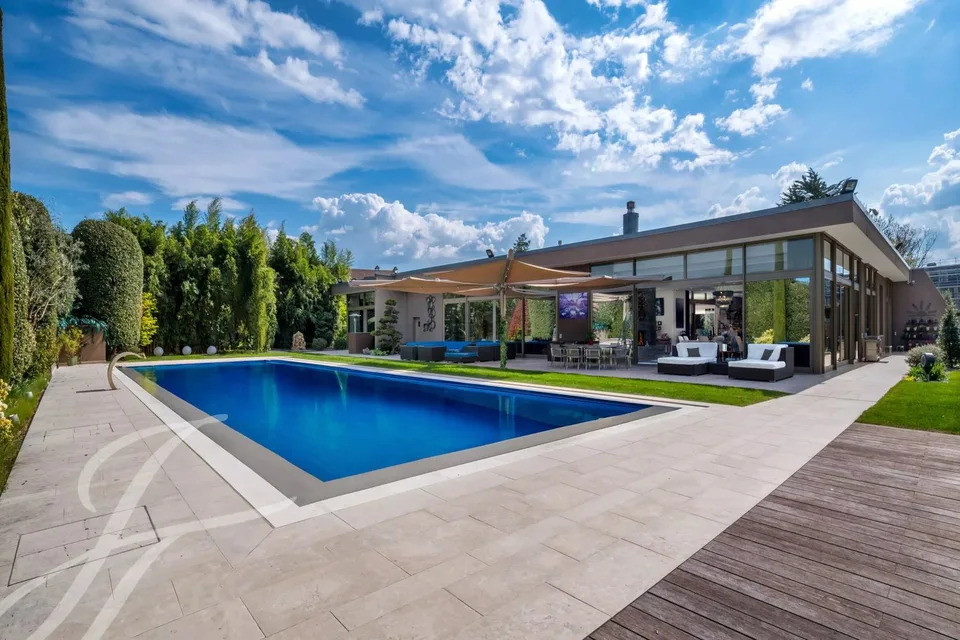 Exceptional property in Plan-les-Ouates
