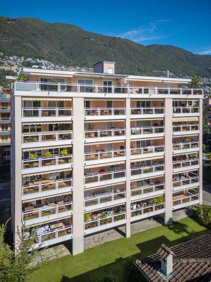Vente au centre de Locarno - Vaste et lumineux appartement attique (également résidence secondaire) – photo 27 sur 29