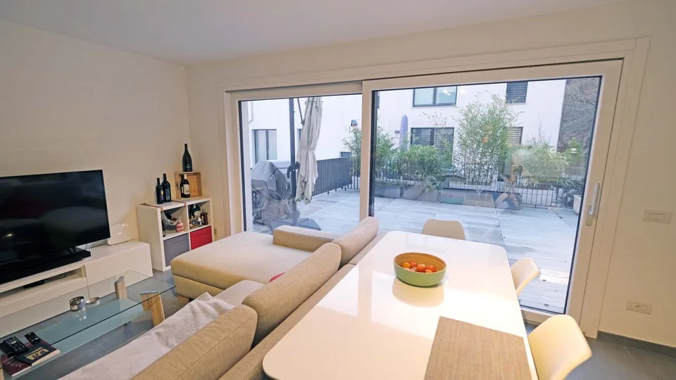 Wohnung 2,5 Zimmer mit großer Terrasse – Foto 9 von 17